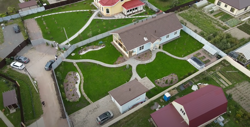 https://gelendzhik.mslandshaft.ru/storage/app/uploads/public/642/bbe/6fe/642bbe6fedc67097165034.png